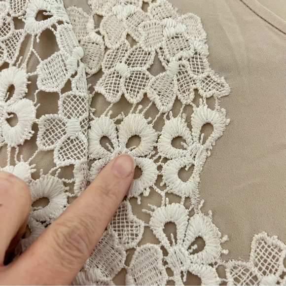 Sundance Nude Blouse with Crochet Lace Overlay Size Medium Office Bohemian - Picture 9 of 9